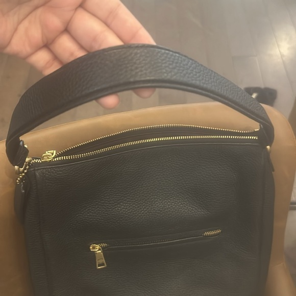 Coach Black and Gold Leather Shoulder Bag - Picture 3 of 6